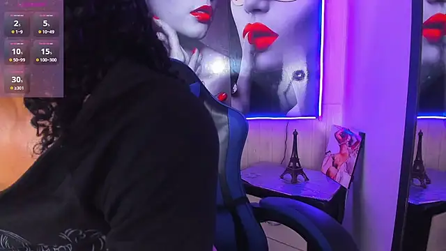 dolly boob online show from February 6, 7:01 am