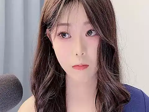 smalldaisy online show from January 14, 2:49 am