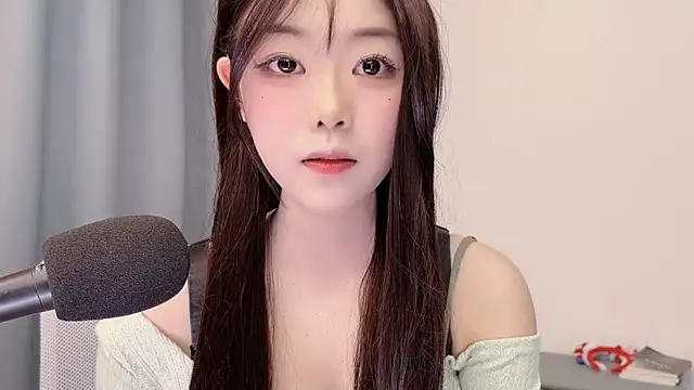 smalldaisy online show from March 29, 2:54 am