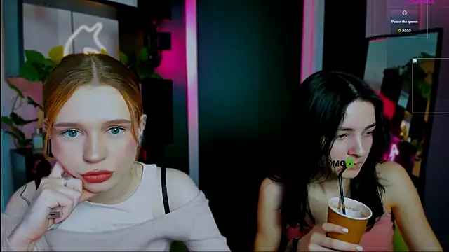 lole ti online show from March 26, 7:48 pm