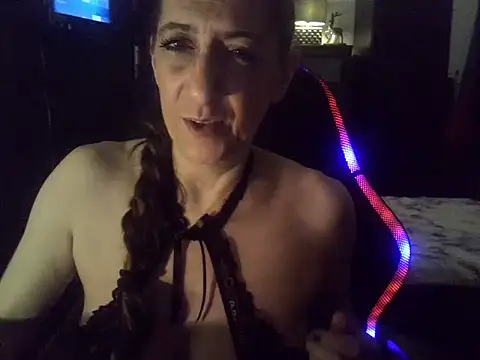 labelgecoquine online show from September 16, 8:06 pm