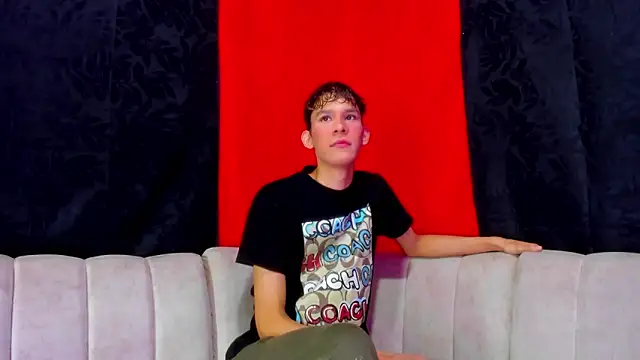 Pleasure boys hot online show from February 5, 7:06 pm