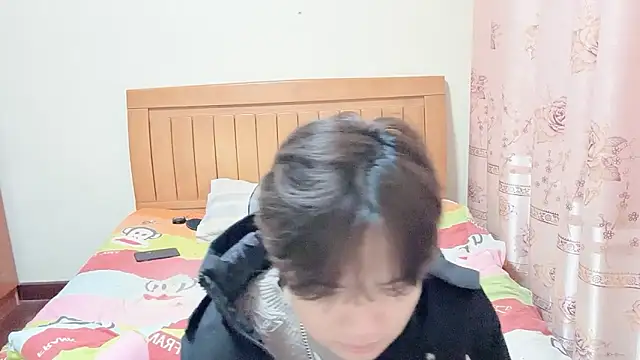 junnan001 online show from February 1, 12:04 pm