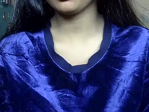 cute Dirty Diva online show from January 9, 2:49 am