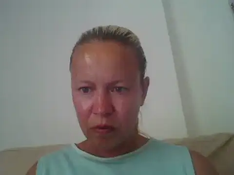 jennyblondeuk online show from June 4, 5:06 pm