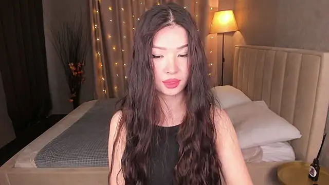 Lea Apple online show from May 15, 11:51 pm