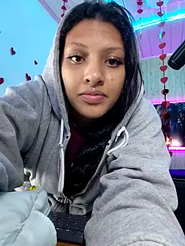 ashley-17 online show from February 17, 4:45 am