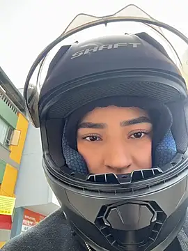 Ema Rose  online show from April 14, 8:31 pm