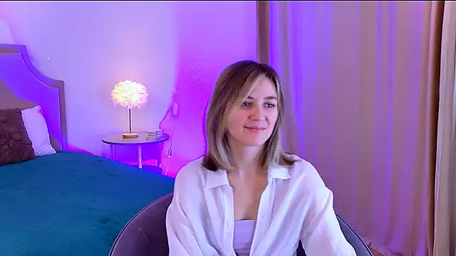 EmeraldGlow online show from January 15, 2:45 pm