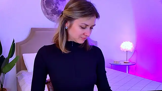 EmeraldGlow online show from February 27, 2:39 pm