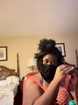 Ghoulsnooze 19 online show from February 26, 9:25 pm