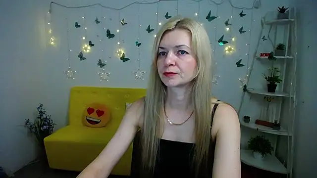 MelissaTyler online show from March 17, 12:20 pm