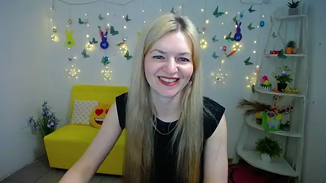 MelissaTyler online show from April 7, 11:23 am