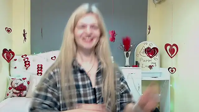 MelissaTyler online show from February 3, 6:40 am