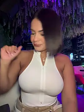 Irina Velvett online show from January 16, 11:45 pm