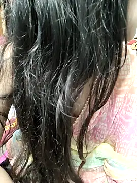 Yours-Zeenat online show from March 4, 7:53 pm