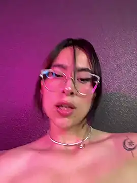 luna gv online show from February 23, 10:58 am