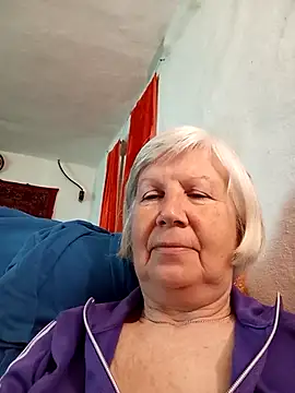 KlaudiaDarling online show from April 10, 9:48 am