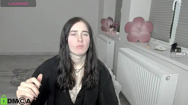 KrissLimada online show from April 23, 8:44 pm