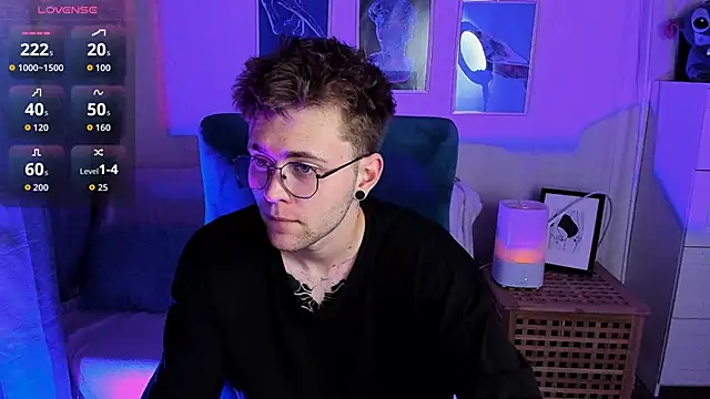 Tomas Norton online show from June 19, 8:34 pm