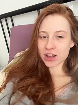 Hippieaura online show from June 2, 4:30 pm
