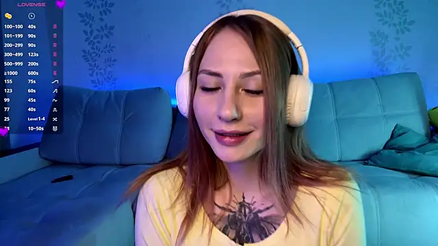 BlondeBun online show from February 27, 5:24 pm