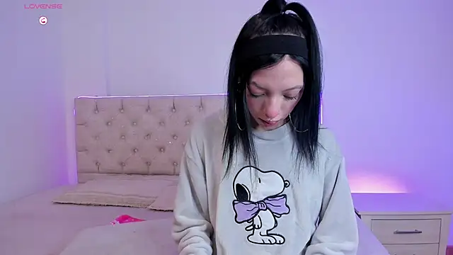 Diamond  cherry69 online show from February 19, 1:54 pm