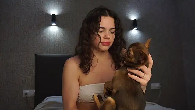 linclars online show from January 10, 1:16 pm