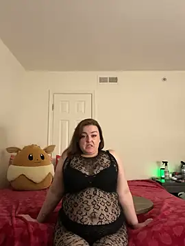 KittyCreamKisses online show from April 16, 7:19 am