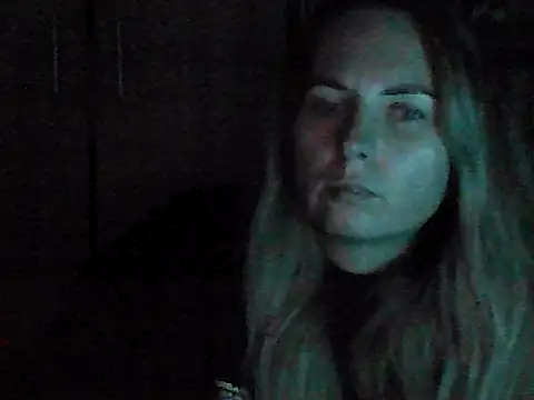 VikiLove765 online show from January 5, 7:39 pm