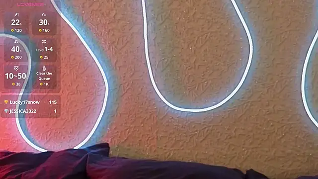 ValeryAlfie online show from January 6, 6:33 pm