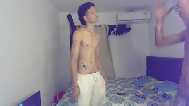 pocket loversxxx online show from March 3, 5:46 am