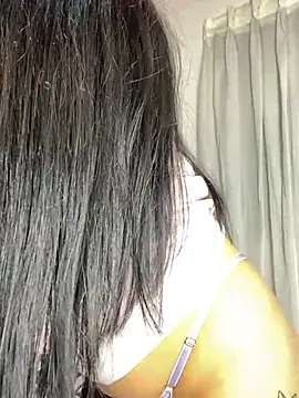 sophyy white online show from July 26, 5:59 am