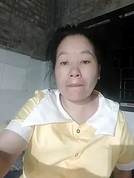 donaaa2 online show from April 18, 7:29 pm