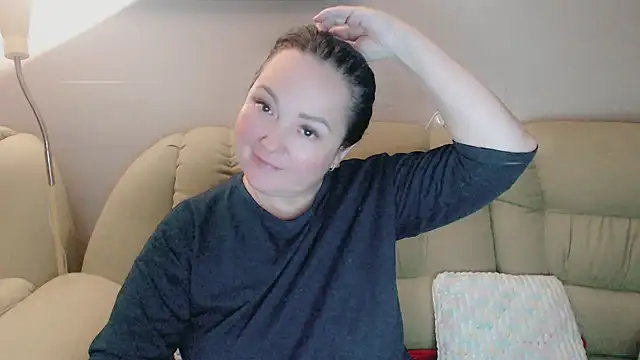 Snapshot of infinity_loveliness chatting on October 14, 3:36 pm infinity loveliness online show from October 14, 3:36 pm
