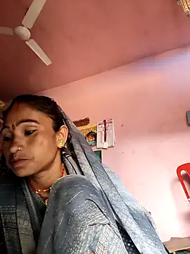 lodhi8080 online show from April 8, 8:27 am