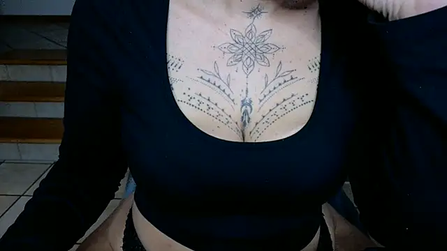 88sashababe online show from January 8, 8:46 pm