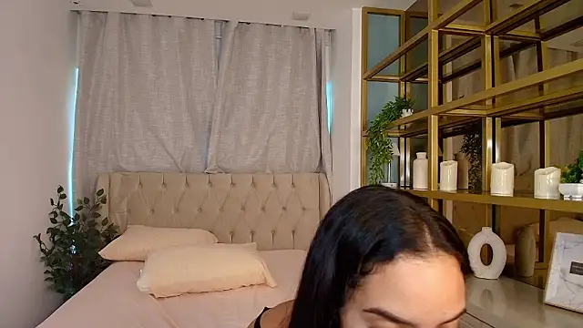 Bruna Ferrazz online show from February 14, 8:44 pm