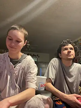 SugarNCinnamon online show from February 25, 12:42 am