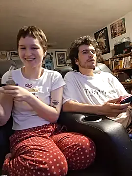 SugarNCinnamon online show from May 15, 11:07 pm