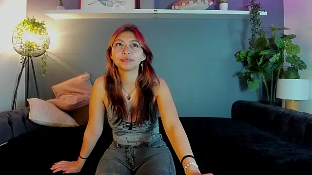 Kira Exe  online show from April 4, 11:42 am