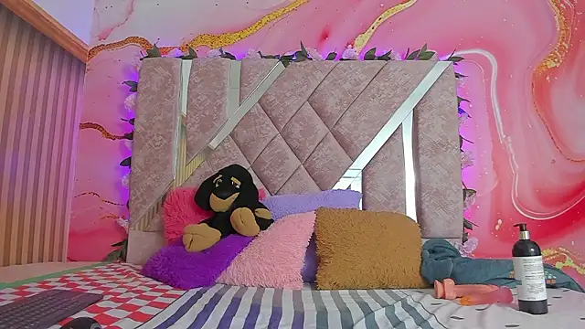 emily velvet   online show from February 23, 6:07 pm