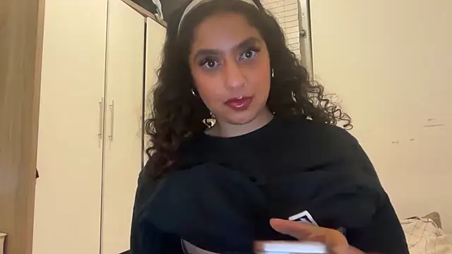 fayfay21xh online show from January 17, 6:15 pm