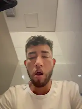 liam bronw online show from March 24, 5:40 pm