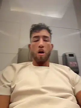 liam bronw online show from May 27, 4:26 pm