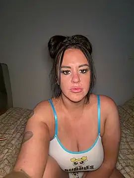 Sasha CurvesXX online show from July 24, 7:11 pm