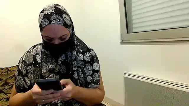 MuslimSexyHot online show from January 15, 8:04 pm
