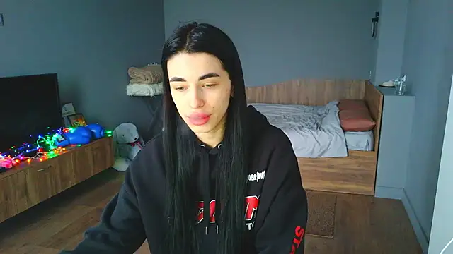 Vlada Elfie online show from April 12, 1:47 pm