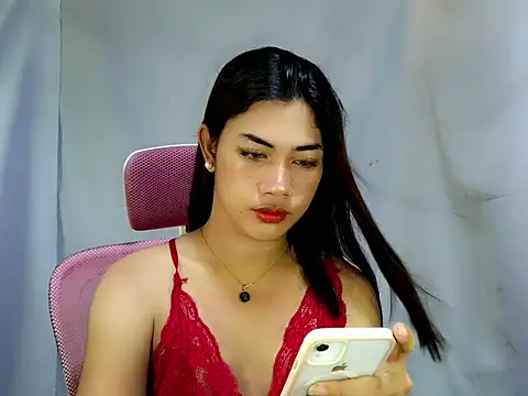 Margalona  online show from June 10, 4:55 am