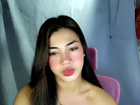 Margalona  online show from February 12, 3:58 pm